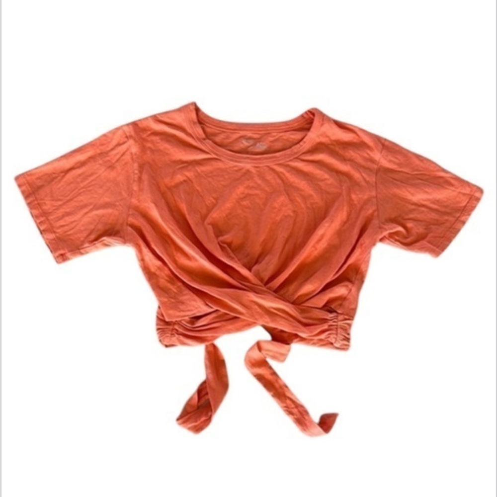 Aerie size XS coral colored short sleeve crop tee tie back